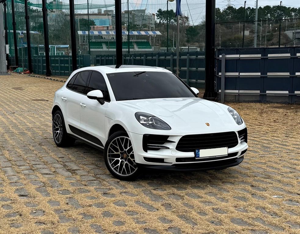 Porsche Macan - Vista 6