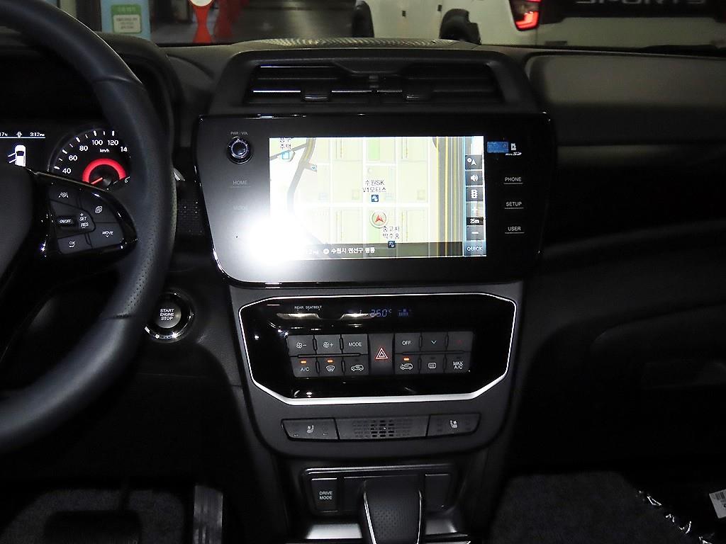 Ssangyong Tivoli - Vista 11