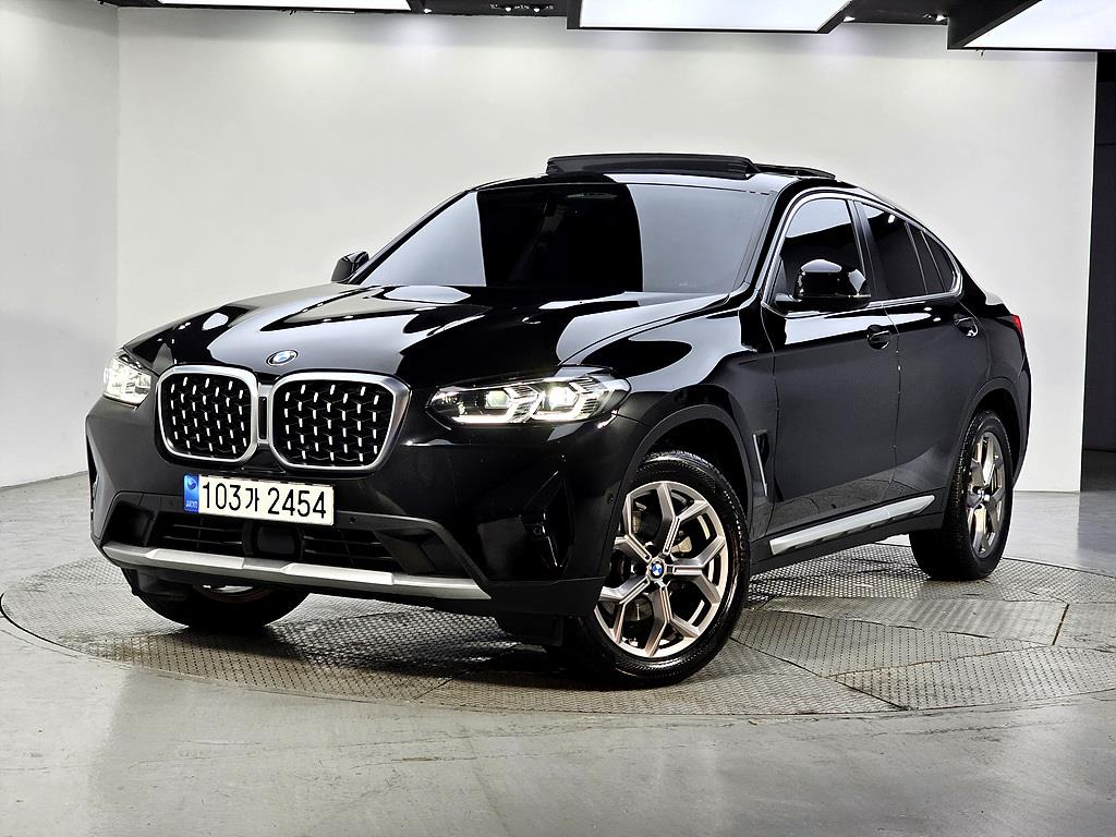 BMW X4 2023 Negro - Importación desde Corea - HF Imports Iquique - Foto 1