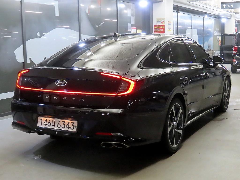 HYUNDAI Sonata - Vista 4