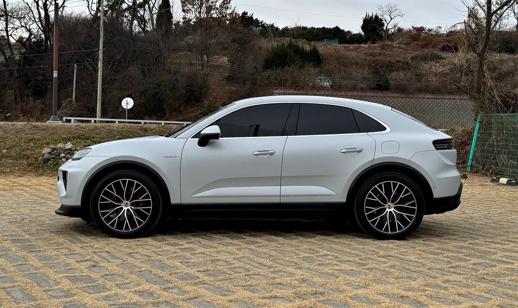 Porsche Macan - Vista 7