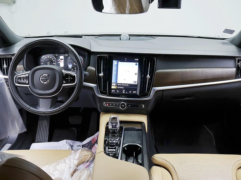 Volvo S90 - Vista 9