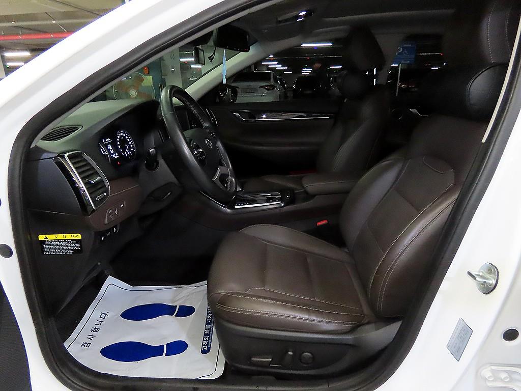HYUNDAI Grandeur - Vista 6