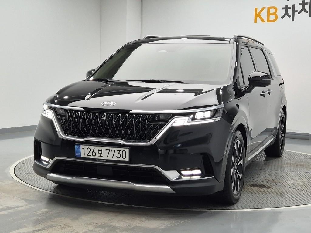 KIA Carnival 2021 Negro - Importación desde Corea - HF Imports Iquique - Foto 1