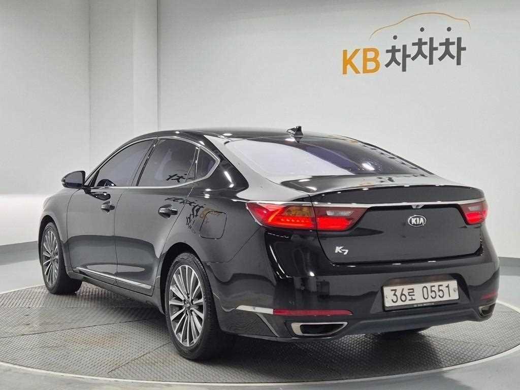 KIA K7 - Vista 2