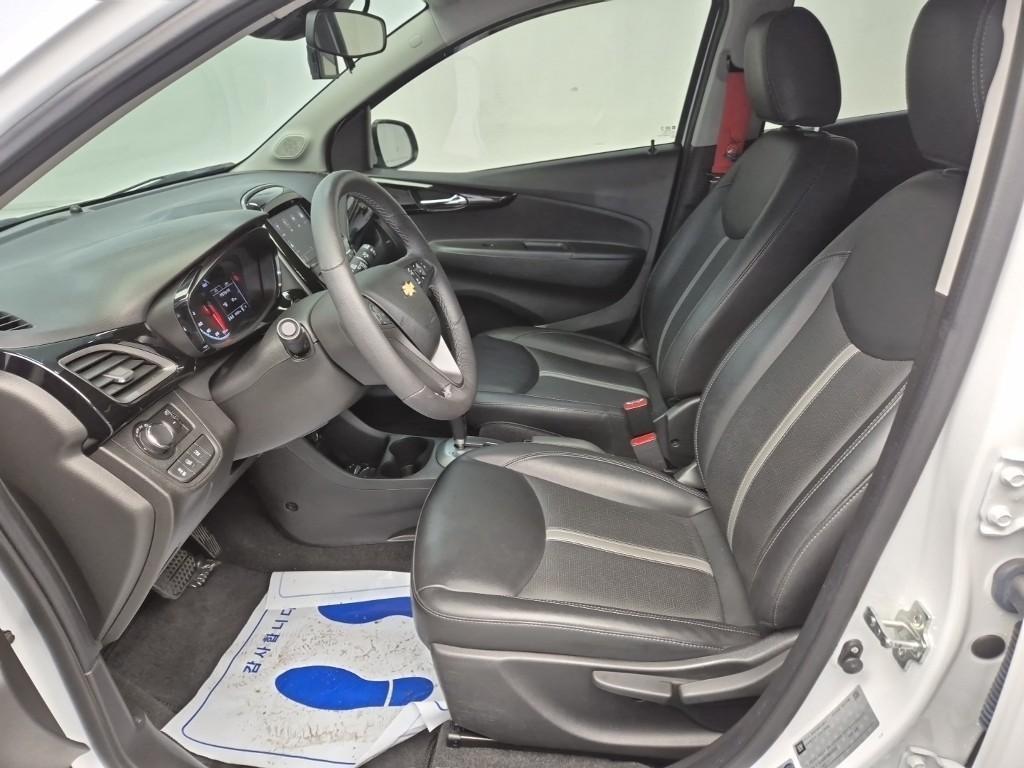 Chevrolet Spark - Vista 11