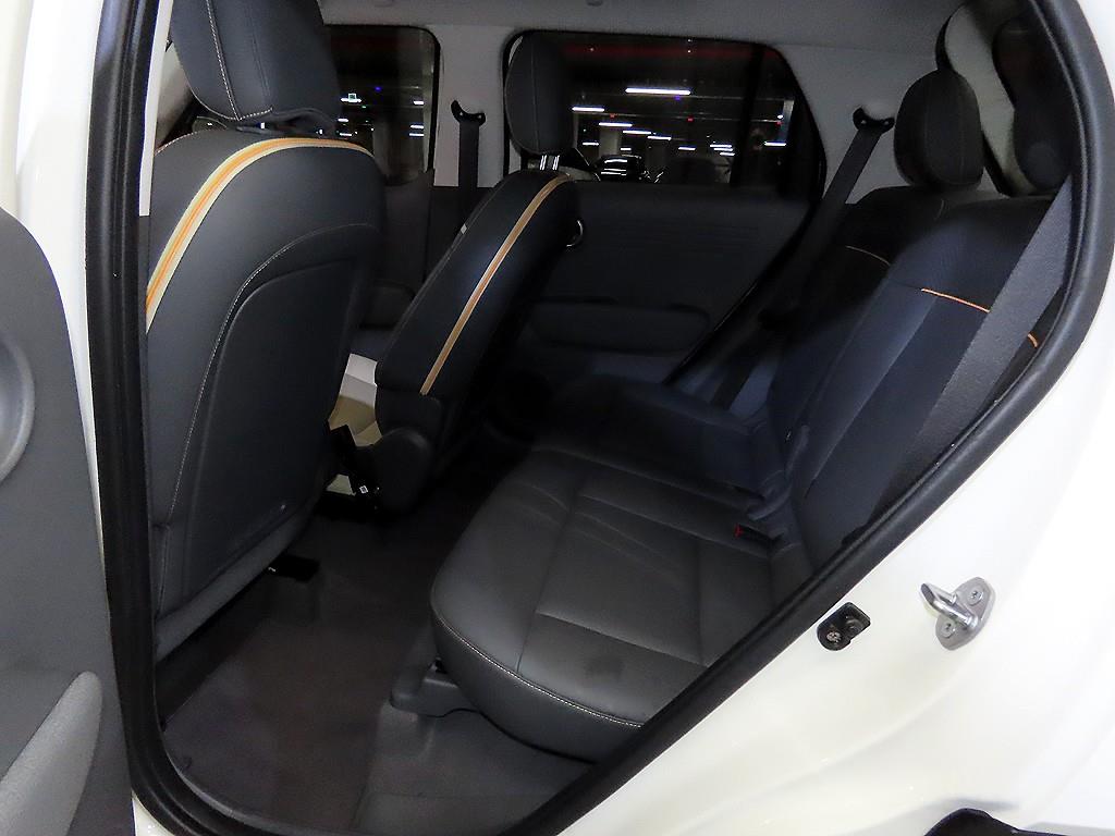 HYUNDAI Casper - Vista 7