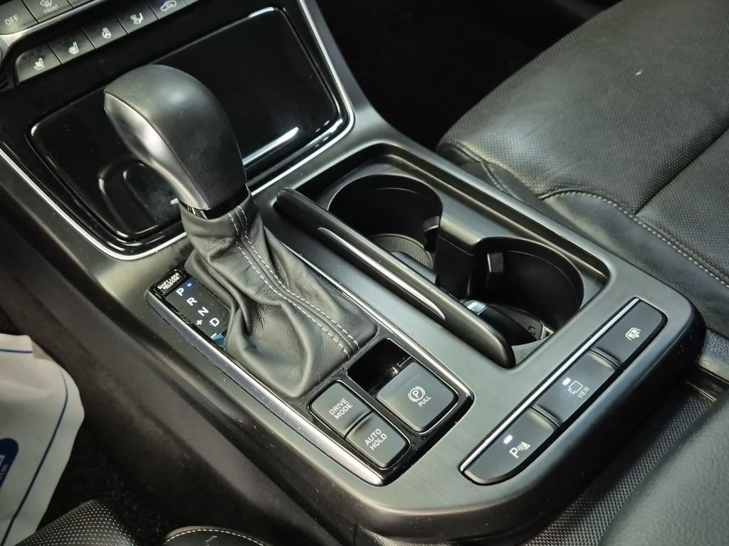HYUNDAI Grandeur - Vista 8