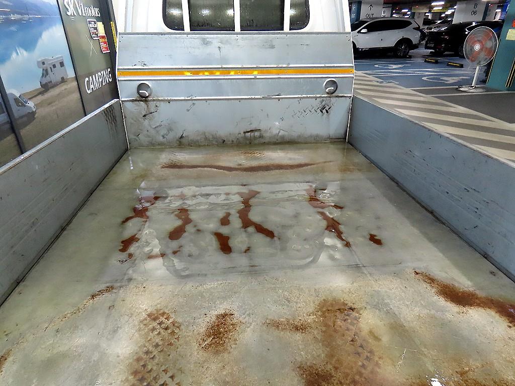 Small Truck Cargo (small) - Vista 6