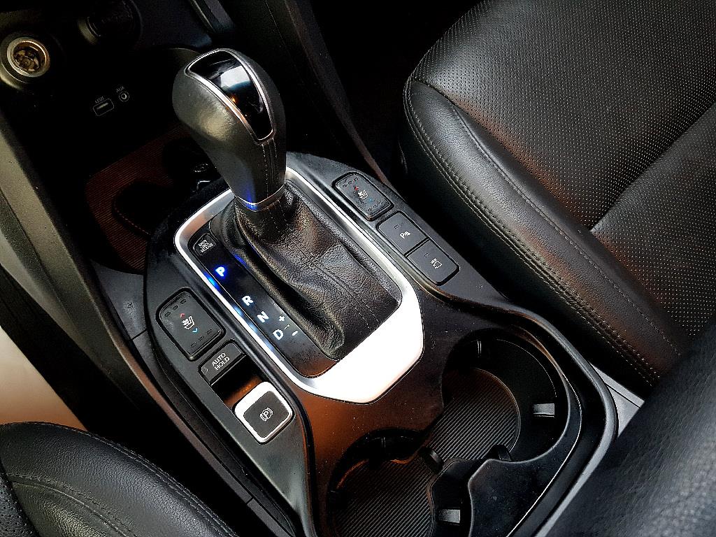 HYUNDAI Santa Fe - Vista 12