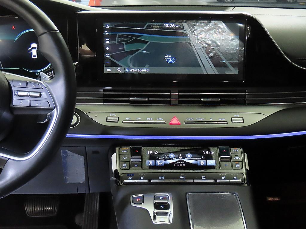 HYUNDAI Grandeur - Vista 11