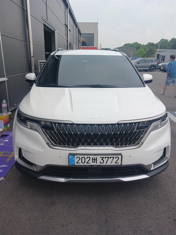 KIA Carnival - Vista 2