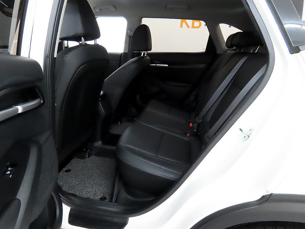KIA Seltos - Vista 6