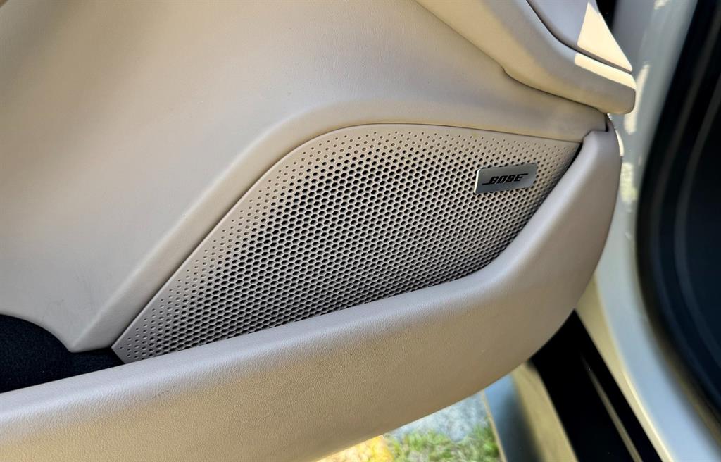 Porsche Taycan - Vista 8