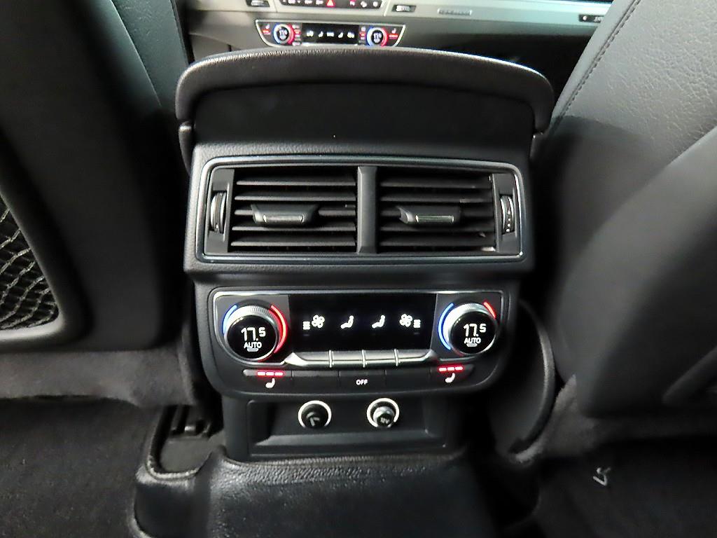 Audi Q7 - Vista 12