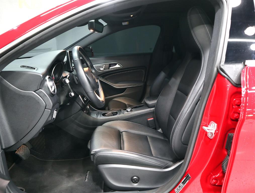 Mercedes Benz CLA Class - Vista 9
