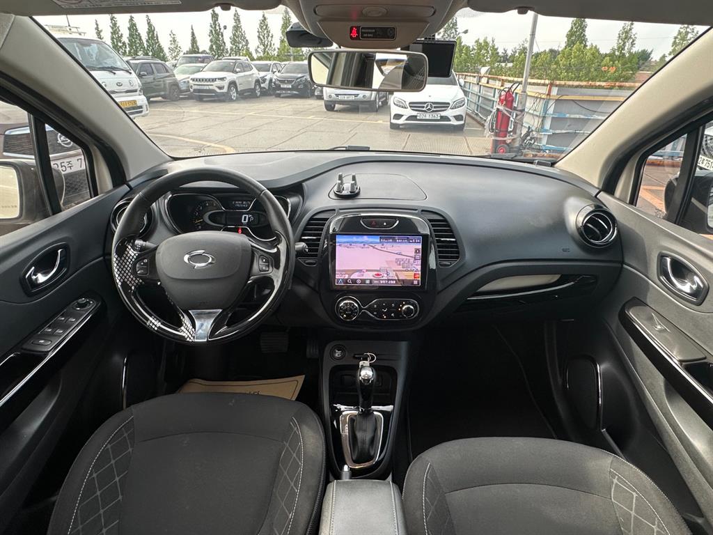 SAMSUNG QM3 - Vista 8