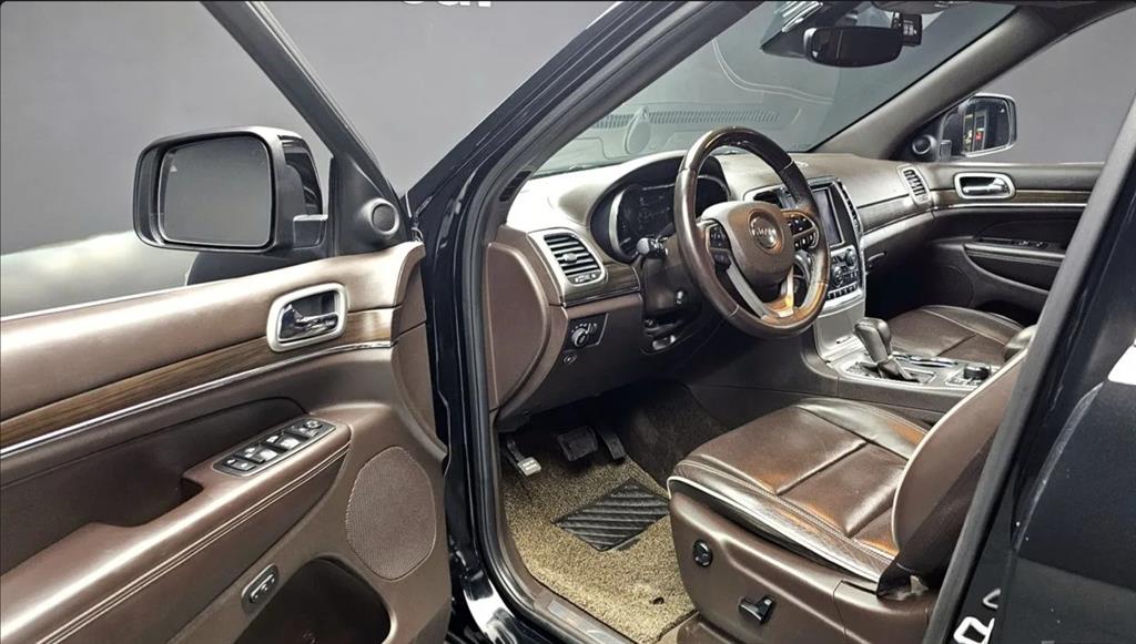 Jeep Cherokee - Vista 10
