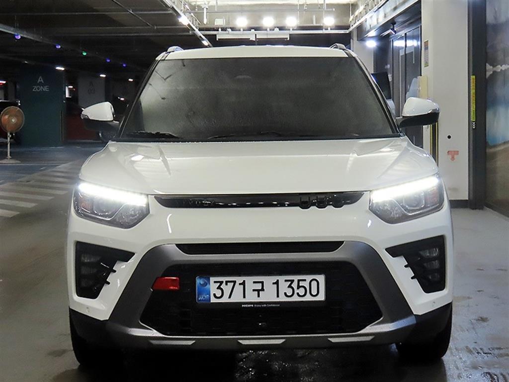 Ssangyong Tivoli - Vista 2