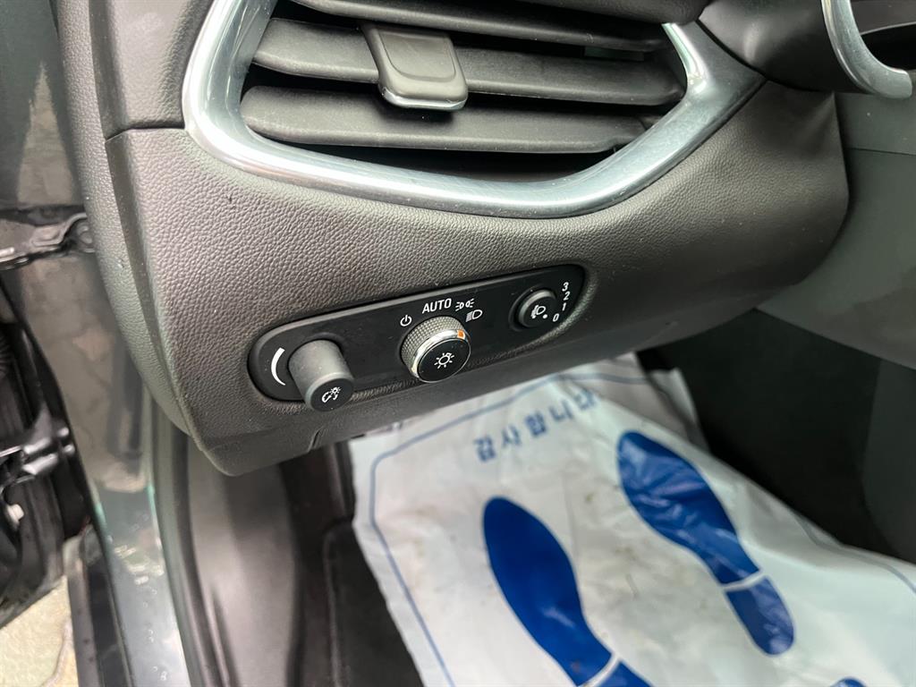 Chevrolet Malibu - Vista 11
