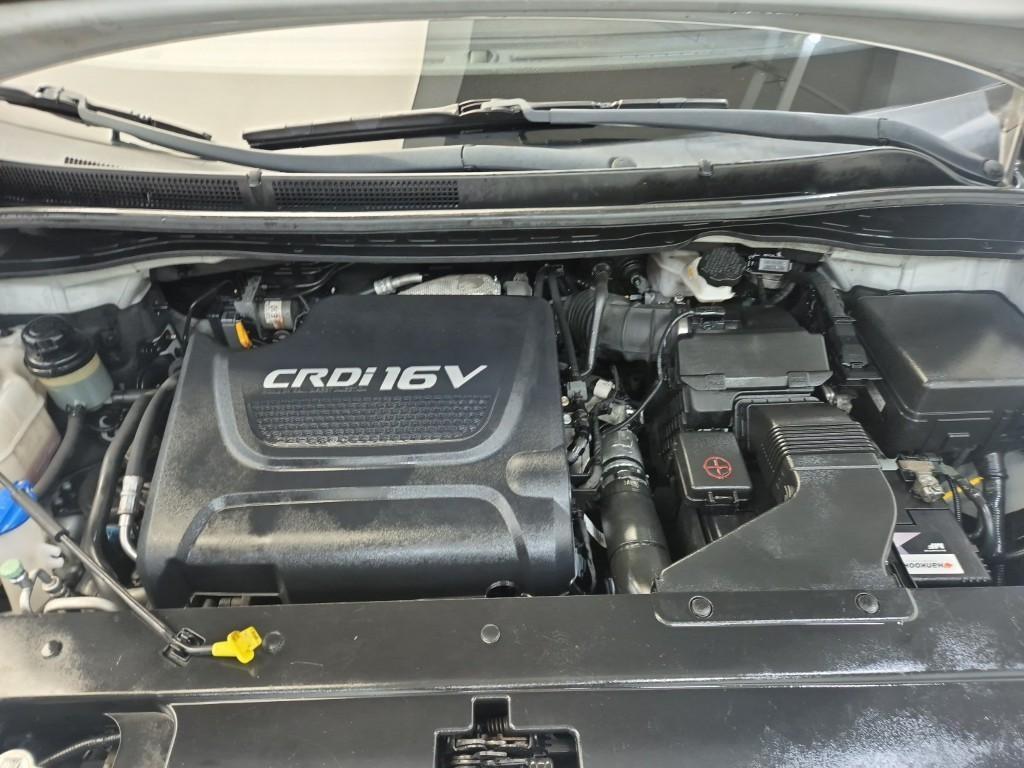 KIA Carnival - Vista 5