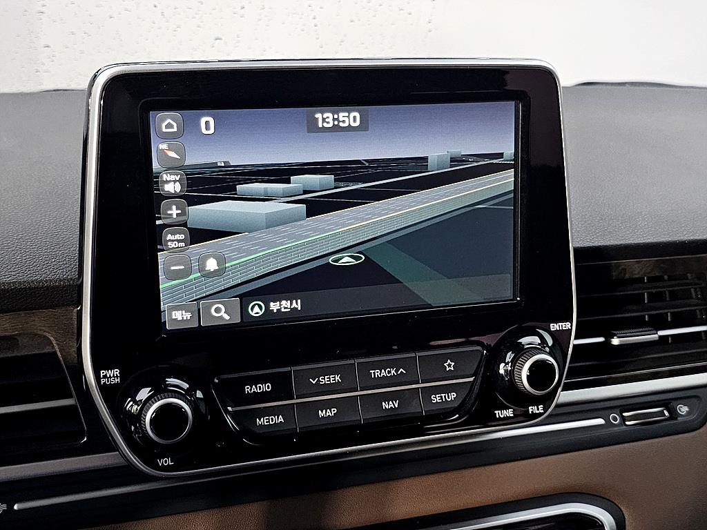 HYUNDAI Starex - Vista 12