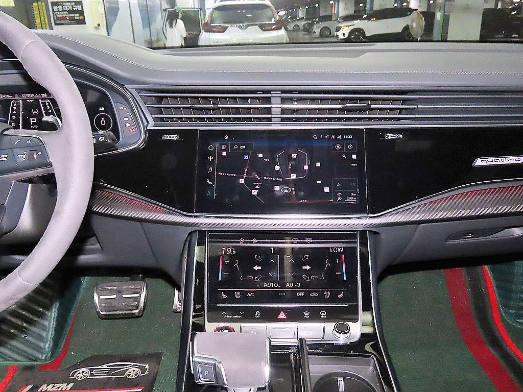 Audi RSQ8 - Vista 11