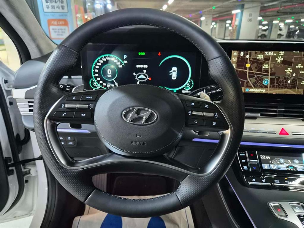 HYUNDAI Grandeur - Vista 8