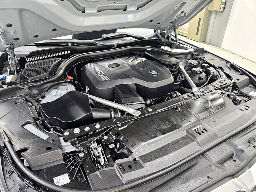 BMW 5 Series - Vista 6