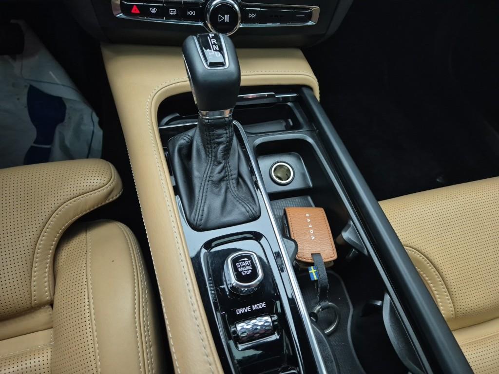 Volvo S90 - Vista 8