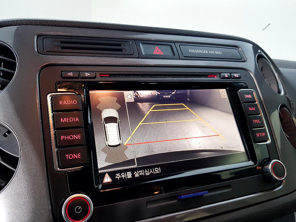 Volkswagen Tiguan - Vista 11