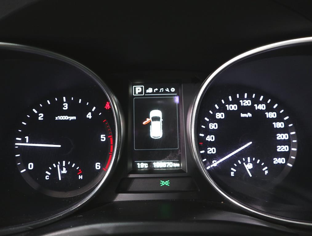 HYUNDAI Santa Fe - Vista 6