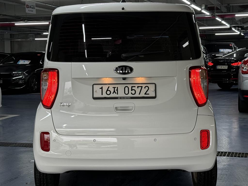 KIA Ray - Vista 4