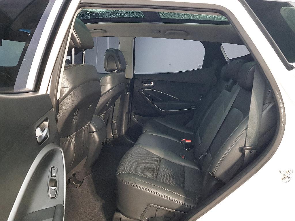 HYUNDAI Santa Fe - Vista 9