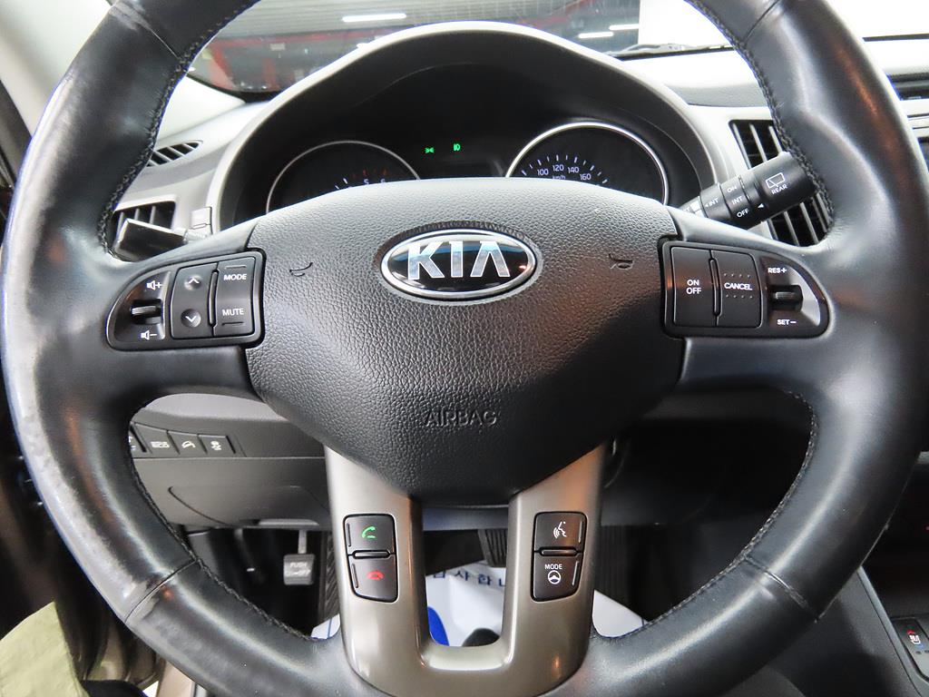 KIA Sportage - Vista 8