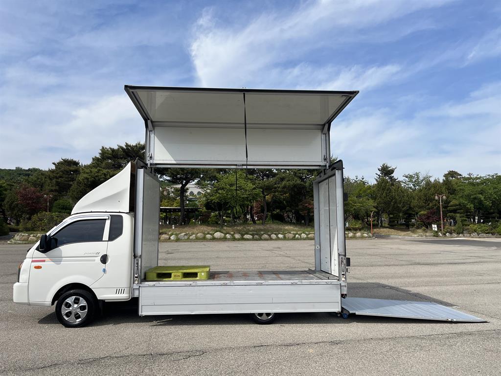 Small Truck Top_Wingbody Powergate - Vista 11