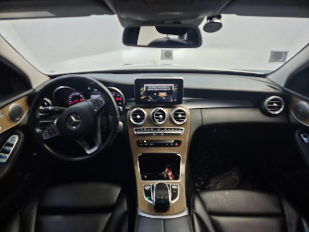 Mercedes Benz C Class - Vista 7