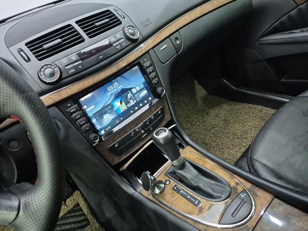 Mercedes Benz E class - Vista 10