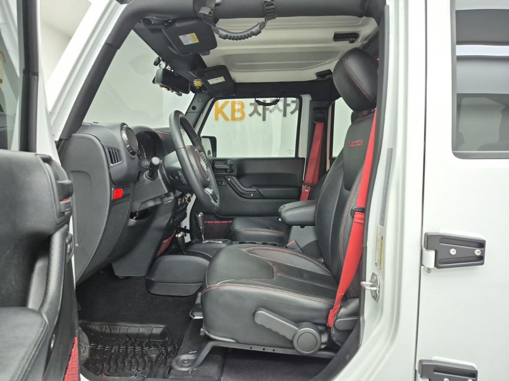 Jeep Wrangler - Vista 11