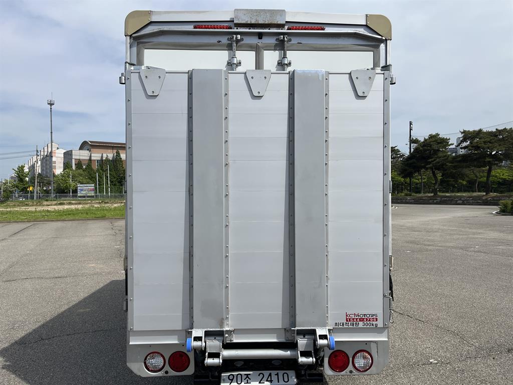 Small Truck Top_Wingbody Powergate - Vista 7
