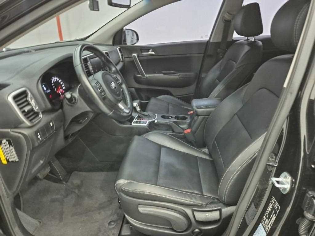 KIA Sportage - Vista 11
