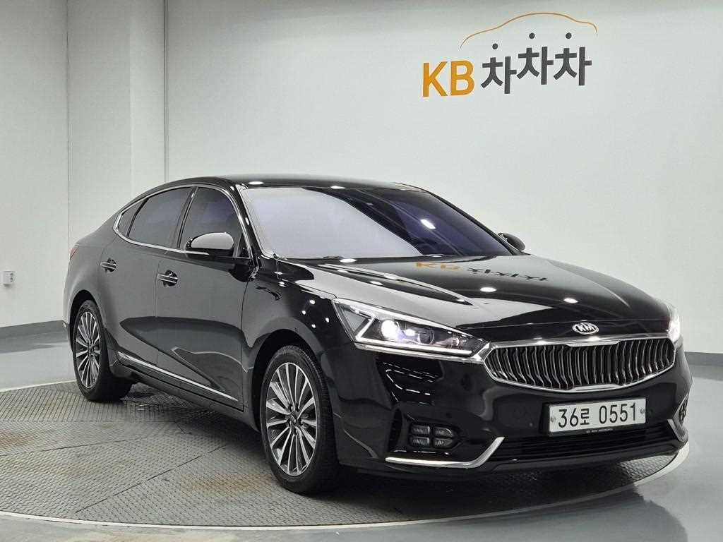 KIA K7 - Vista 4