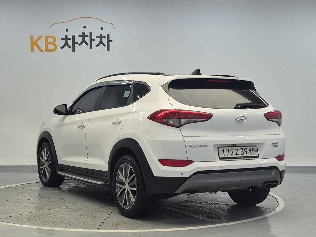 HYUNDAI Tucson - Vista 2