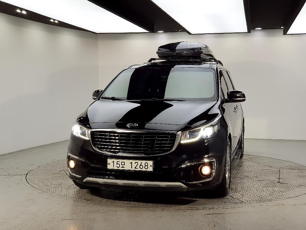 KIA Carnival - Vista 2