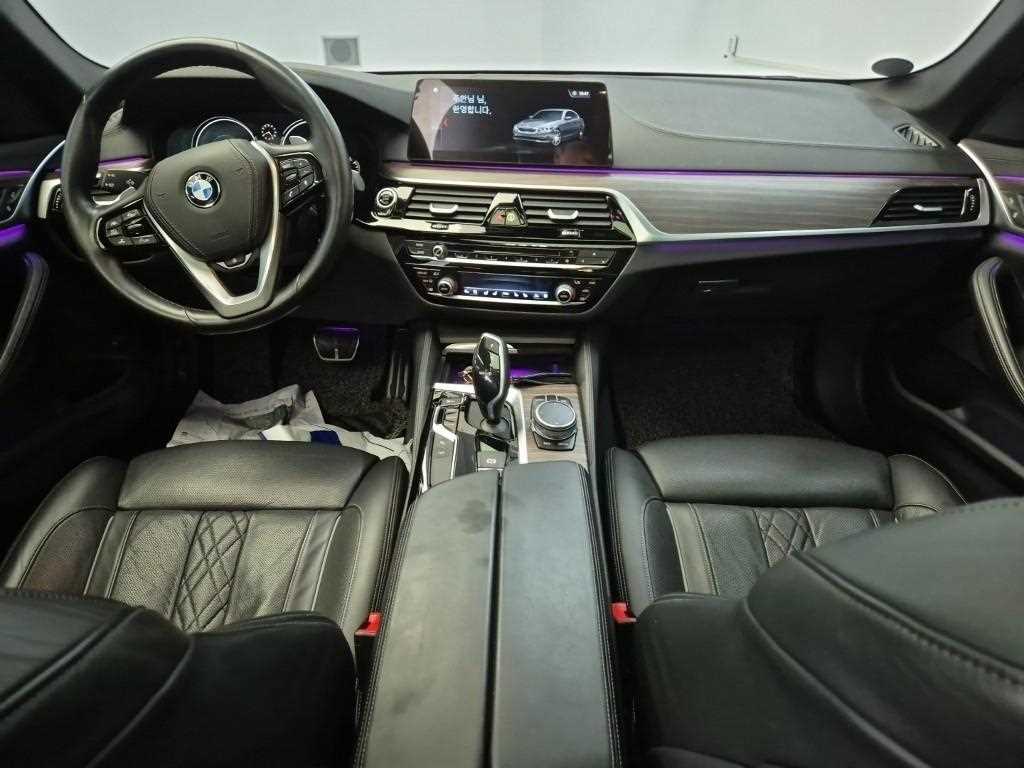 BMW 5 Series - Vista 7