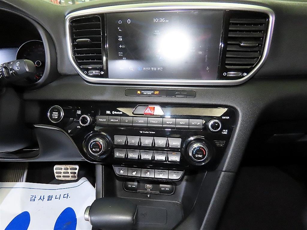 KIA Sportage - Vista 11