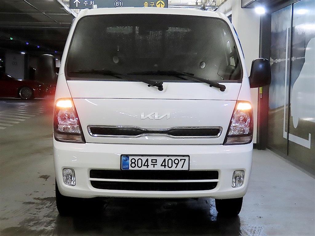 Small Truck Cargo (small) - Vista 2