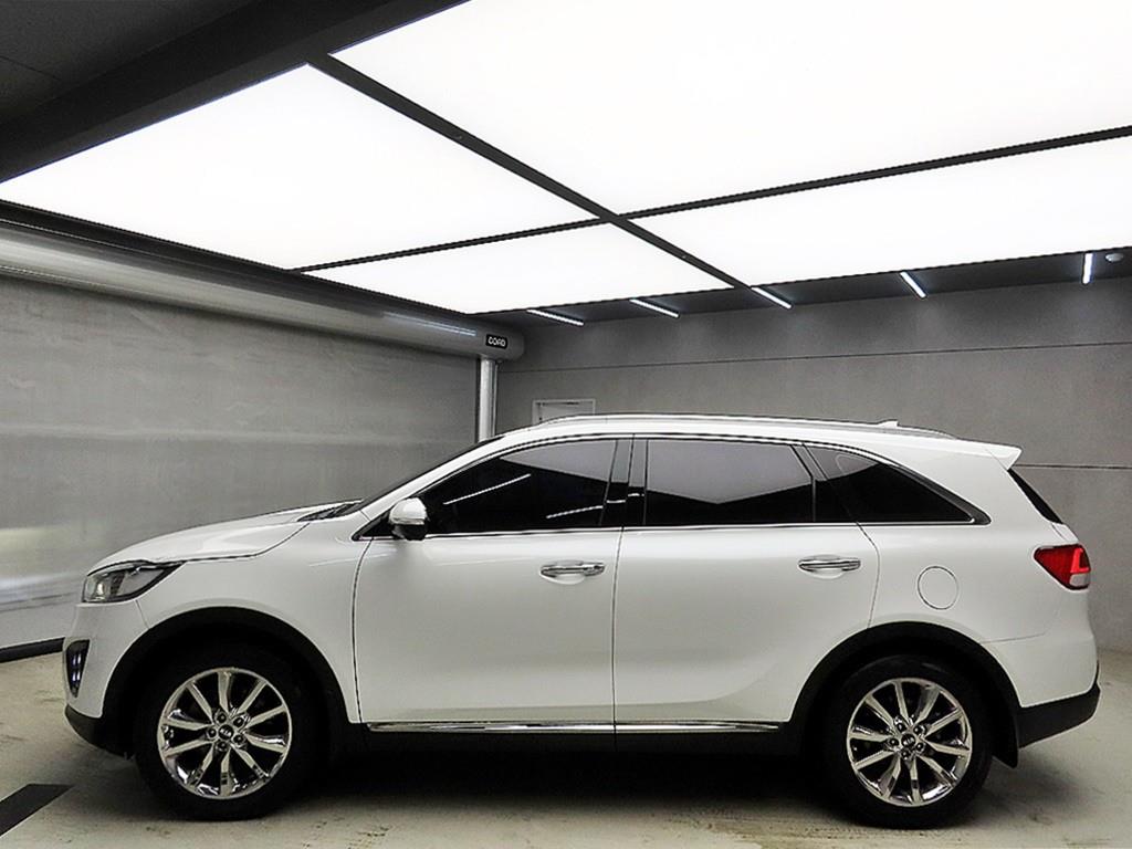 KIA Sorento - Vista 4