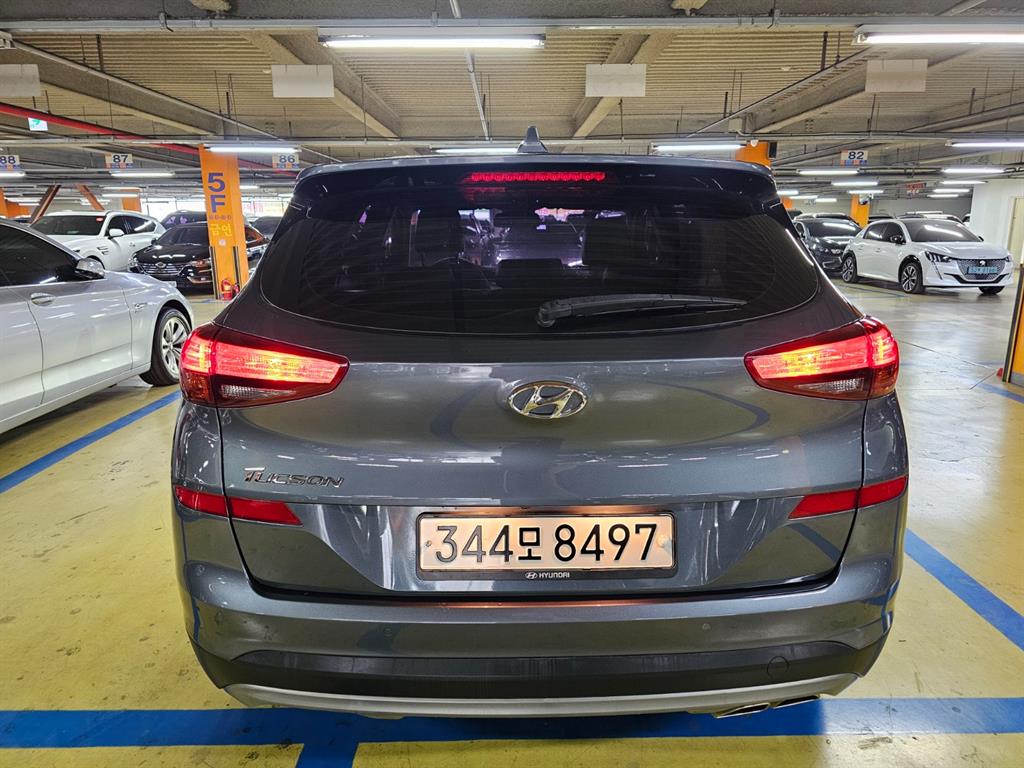 HYUNDAI Tucson - Vista 5