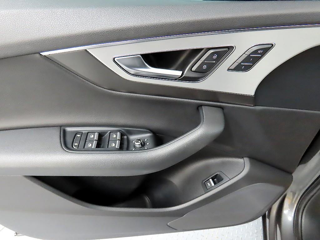 Audi Q7 - Vista 11